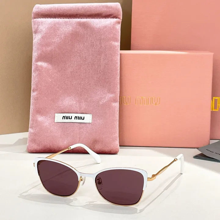 スーパーコピー ミュウミュウ サングラス