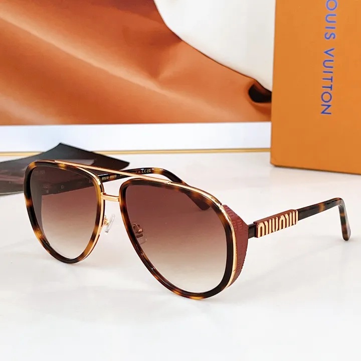 スーパーコピー ミュウミュウ サングラス