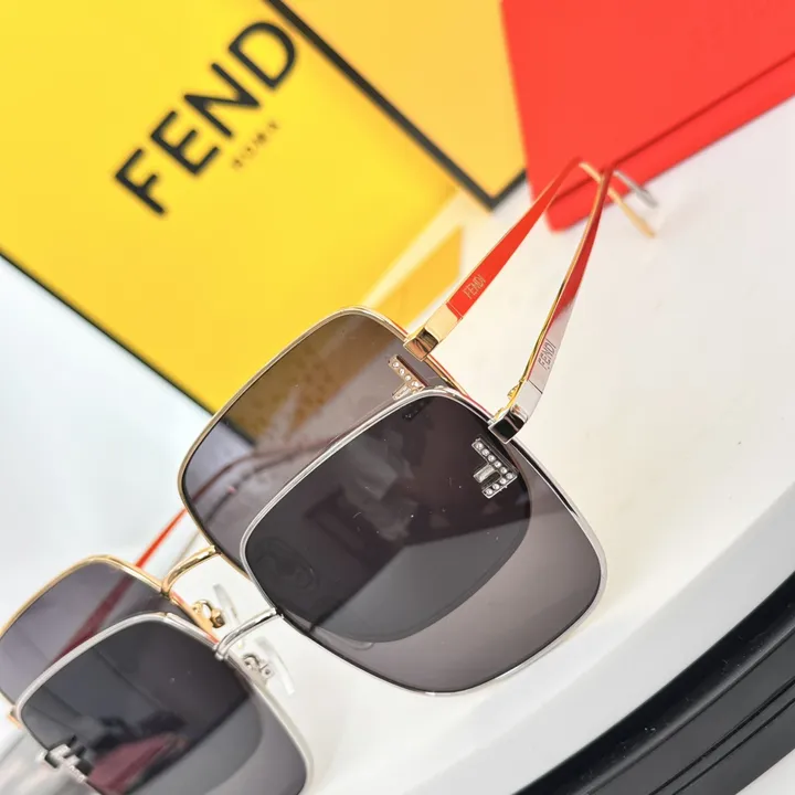 スーパーコピー フェンディ サングラス