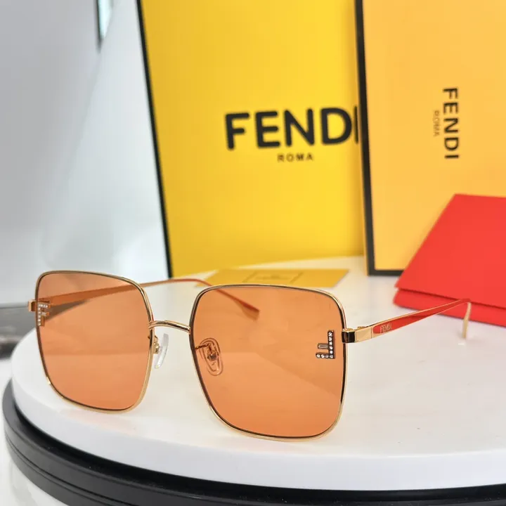 スーパーコピー フェンディ サングラス