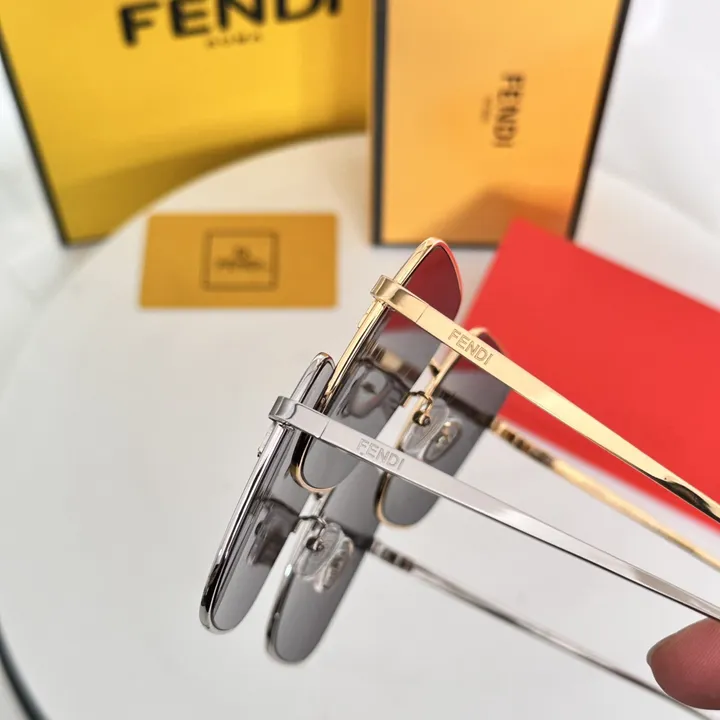 スーパーコピー フェンディ サングラス