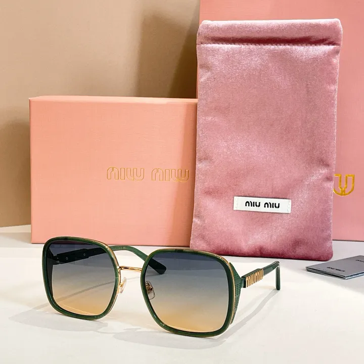 スーパーコピー ミュウミュウ サングラス