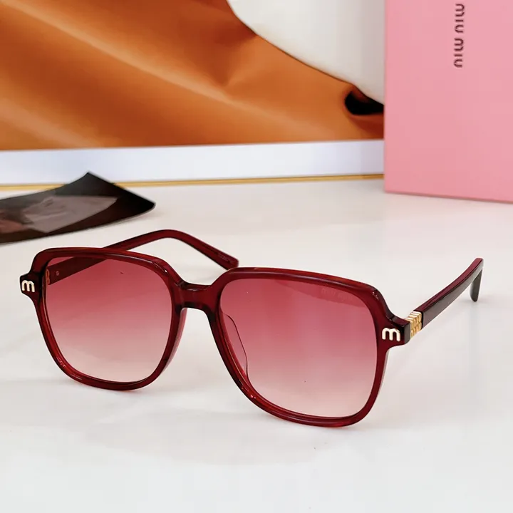 スーパーコピー ミュウミュウ サングラス