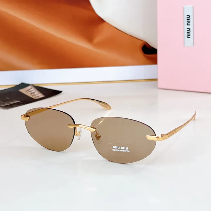 スーパーコピー ミュウミュウ サングラス