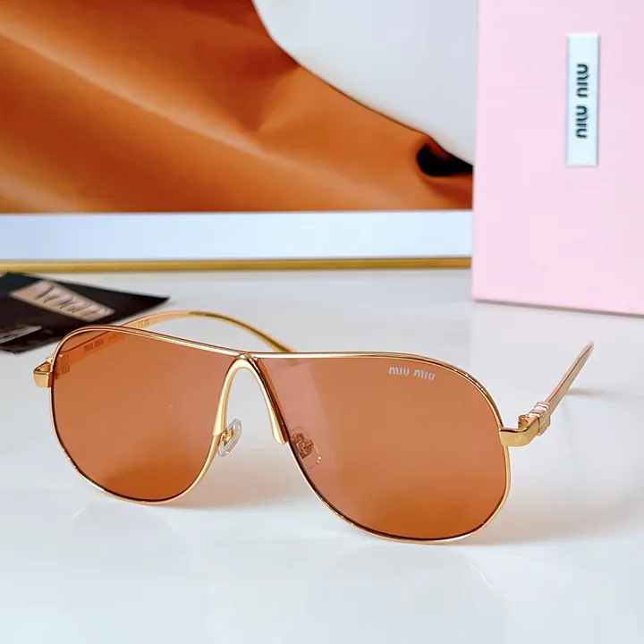 スーパーコピー ミュウミュウ サングラス