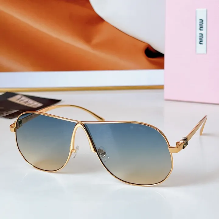 スーパーコピー ミュウミュウ サングラス