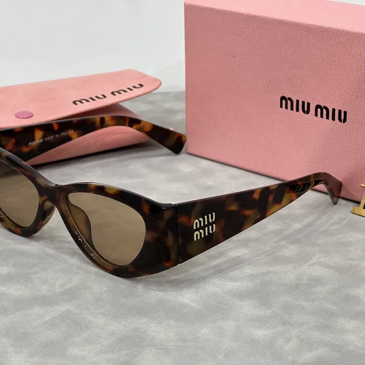 スーパーコピー ミュウミュウ サングラス
