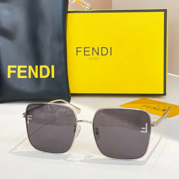 スーパーコピー フェンディ サングラス