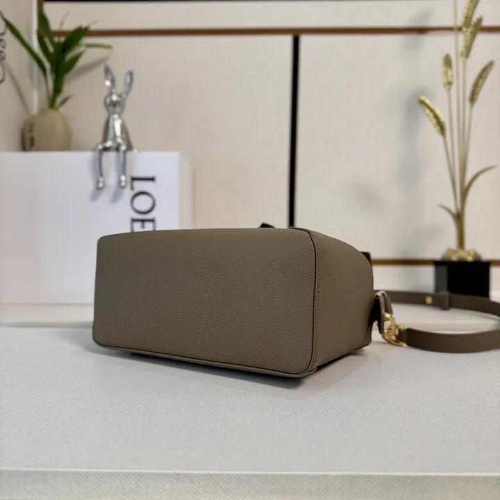 スーパーコピー ロエベ サングラス