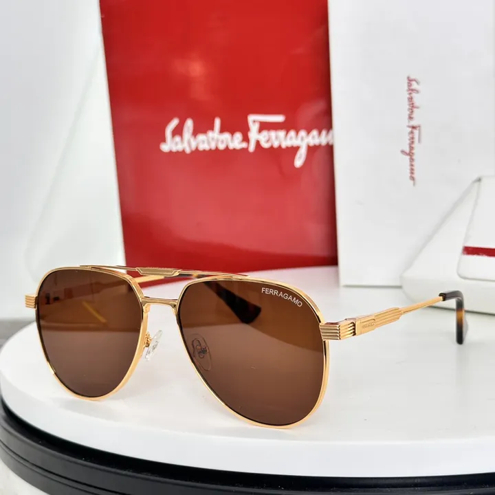 スーパーコピー フェラガモ サングラス