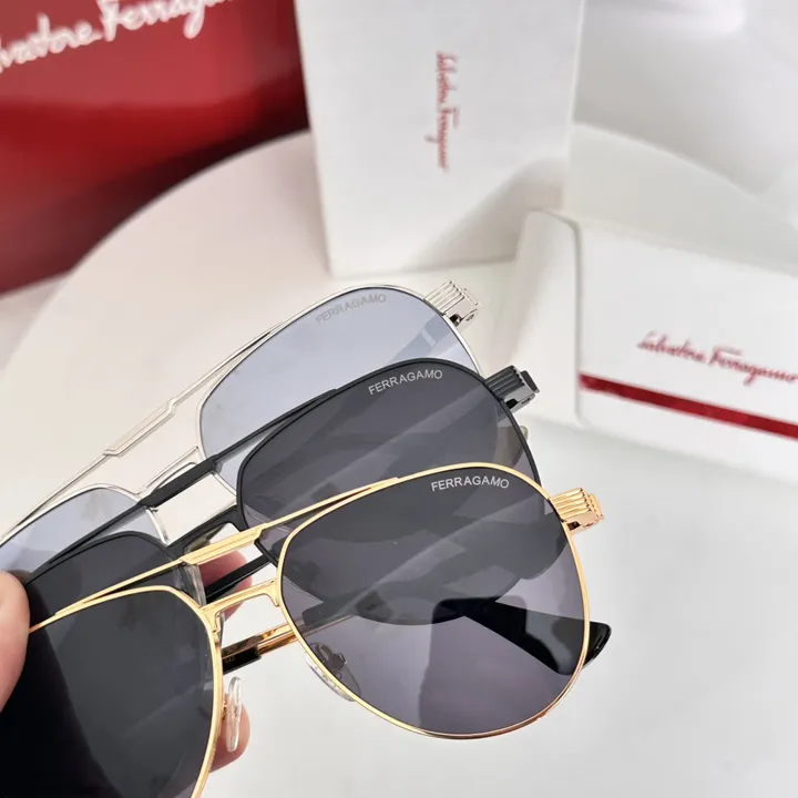 スーパーコピー フェラガモ サングラス