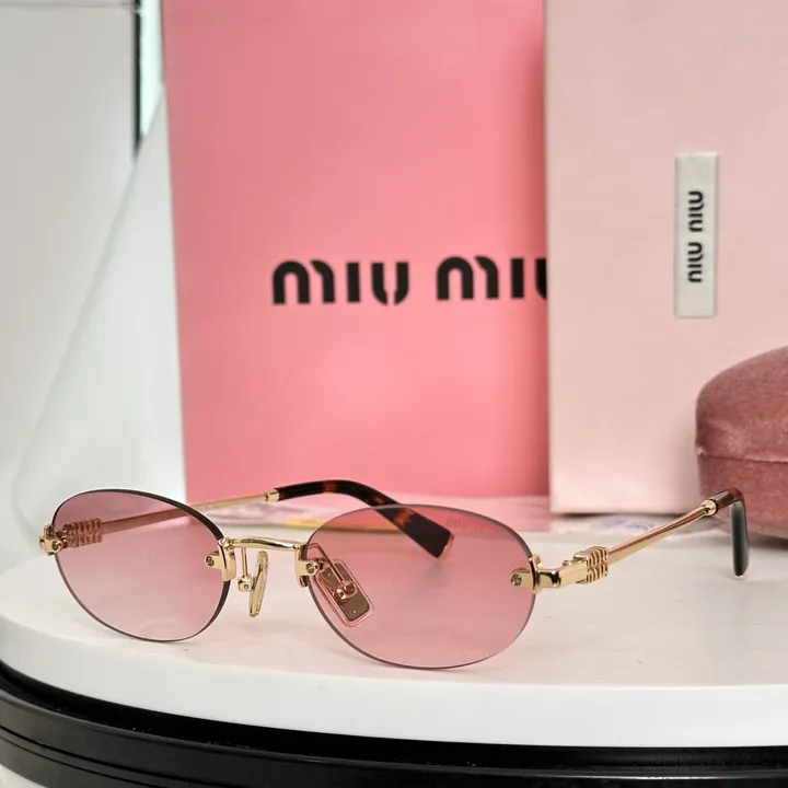 スーパーコピー ミュウミュウ サングラス