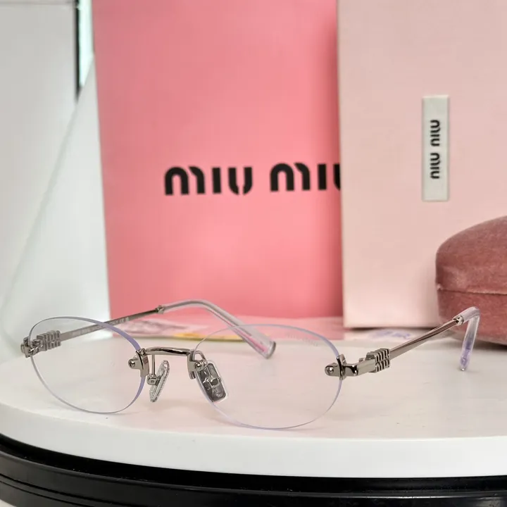 スーパーコピー ミュウミュウ サングラス