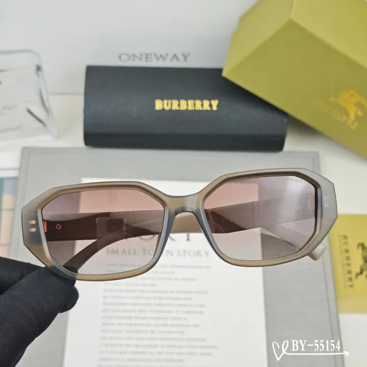 スーパーコピー バーバリー ス サングラス