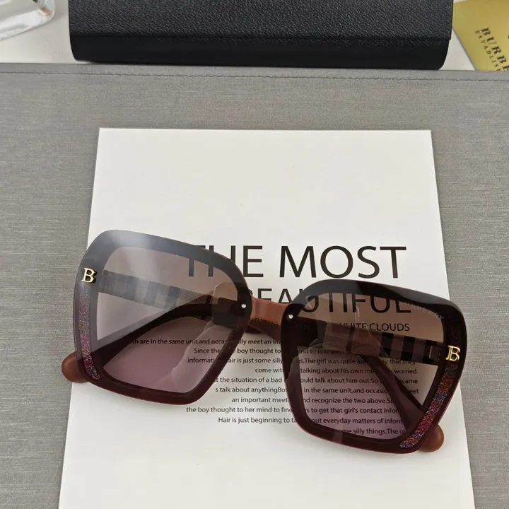 スーパーコピー バーバリー ス サングラス