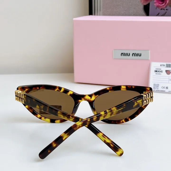 スーパーコピー ミュウミュウ サングラス