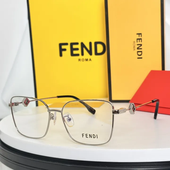 スーパーコピー フェンディ サングラス