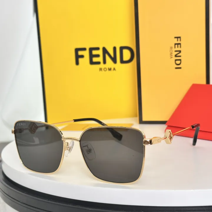 スーパーコピー フェンディ サングラス