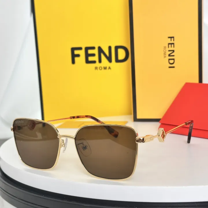 スーパーコピー フェンディ サングラス