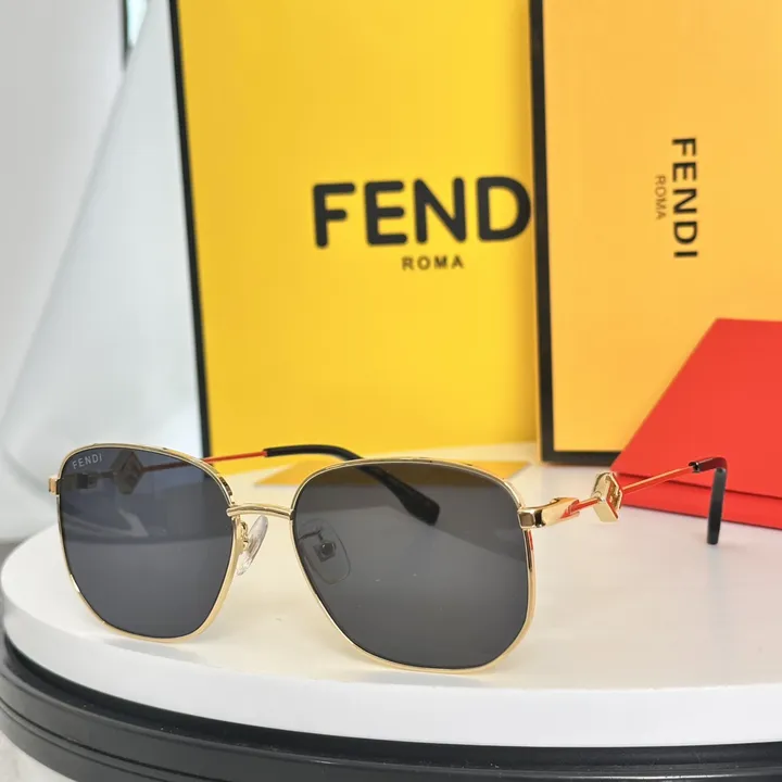 スーパーコピー フェンディ サングラス