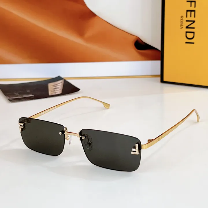 スーパーコピー フェンディ サングラス