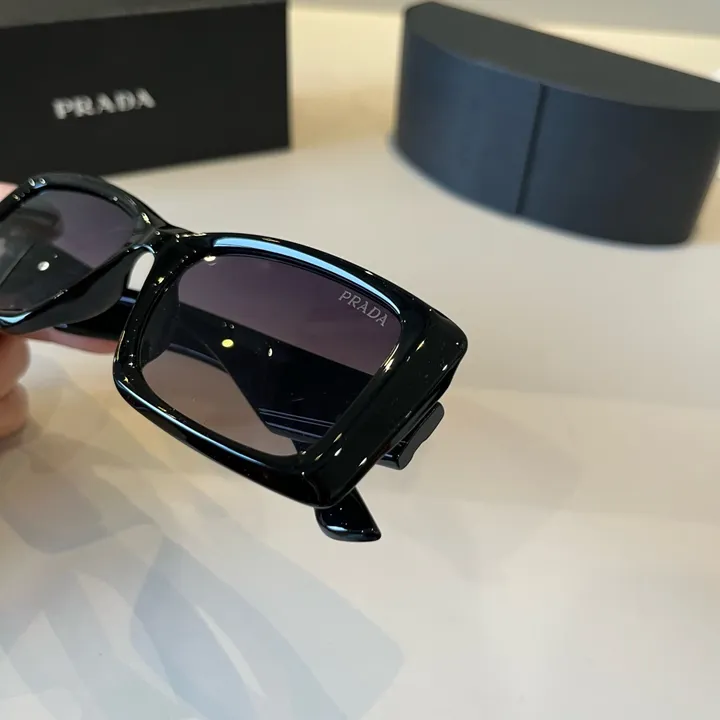 スーパーコピー プラダ サングラス