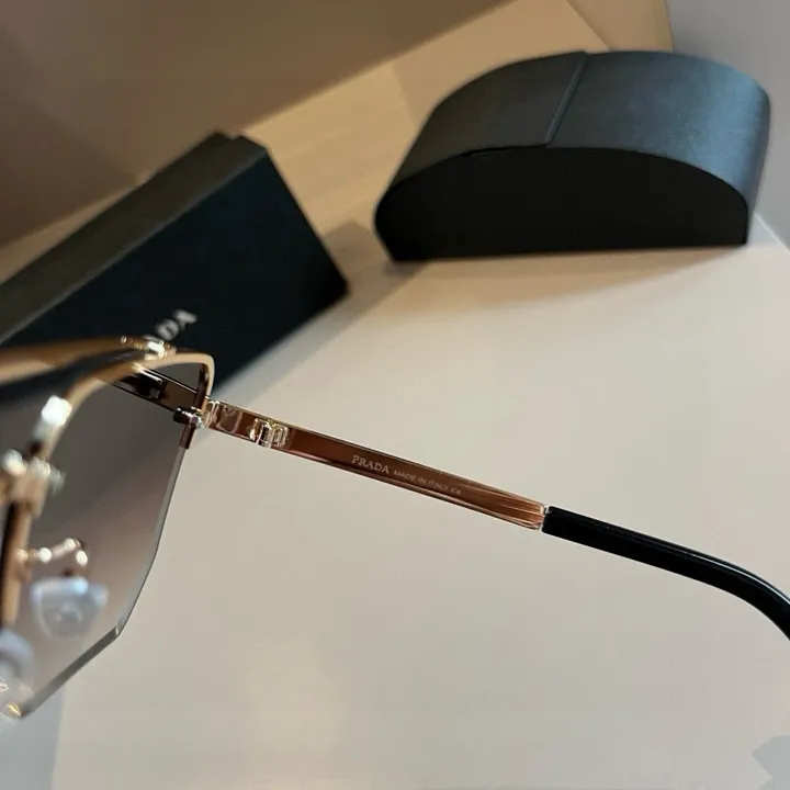 スーパーコピー プラダ サングラス