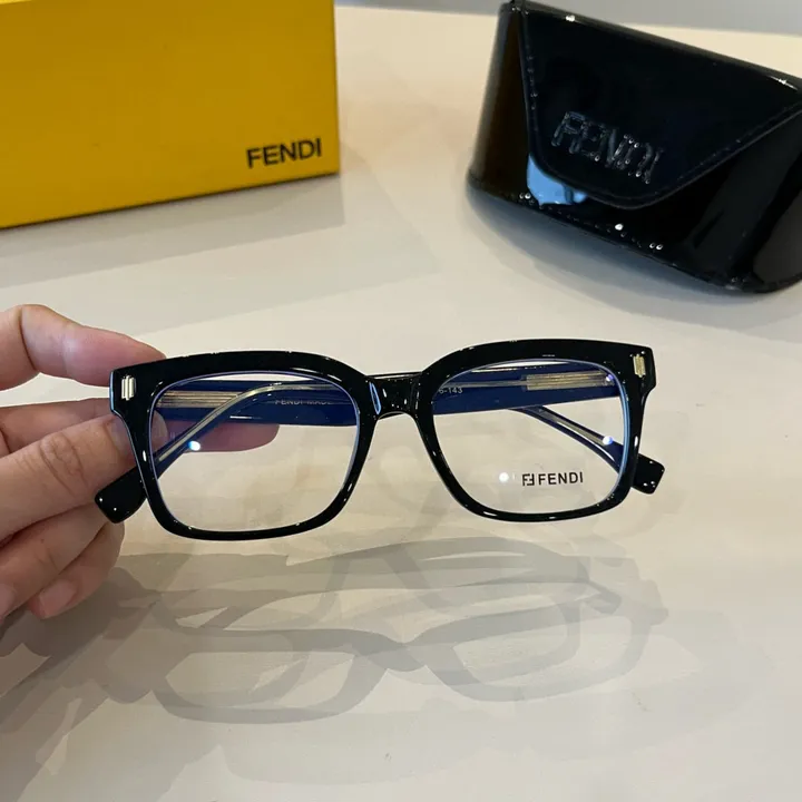 スーパーコピー フェンディ サングラス