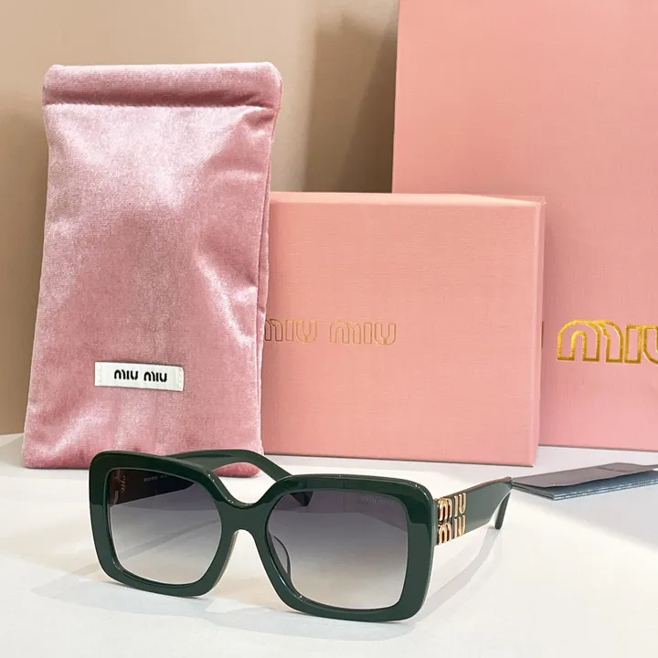 スーパーコピー ミュウミュウ サングラス
