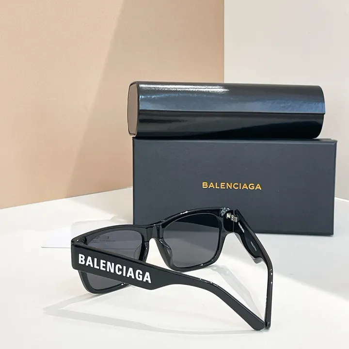 スーパーコピー バレンシアガ サングラス