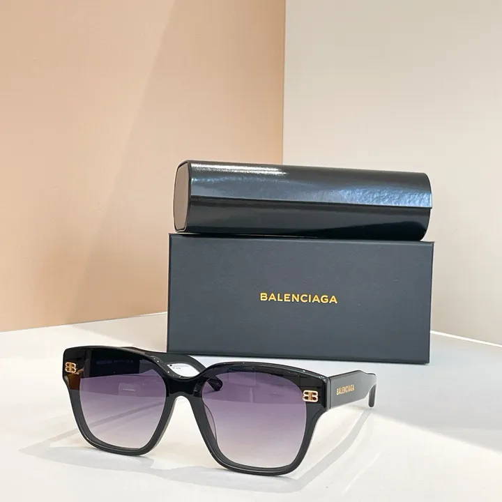 スーパーコピー バレンシアガ サングラス