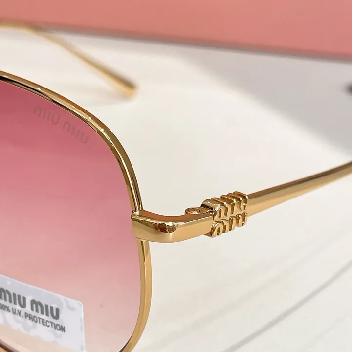 スーパーコピー ミュウミュウ サングラス
