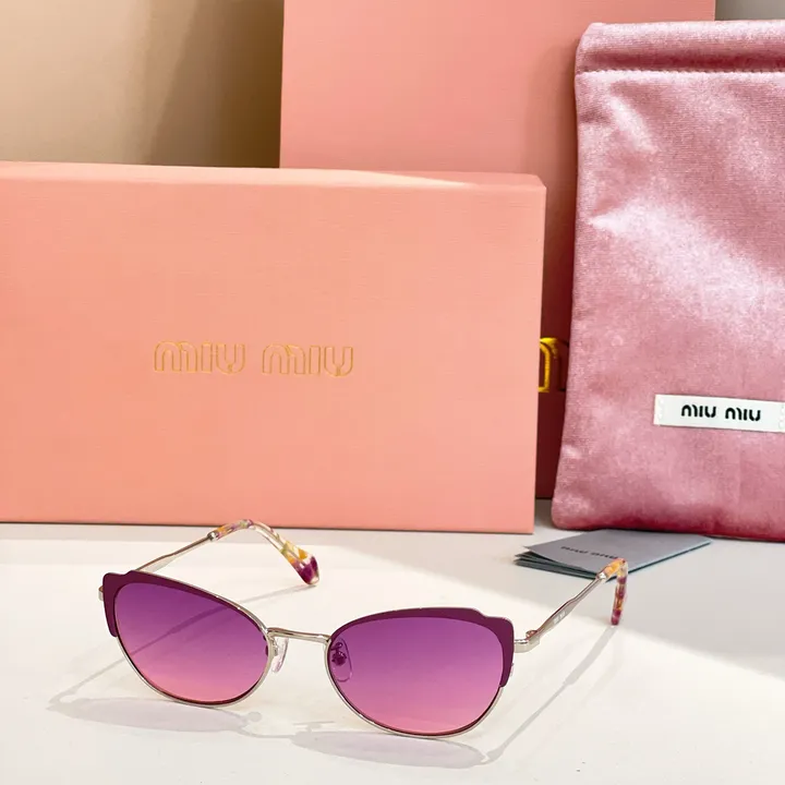 スーパーコピー ミュウミュウ サングラス