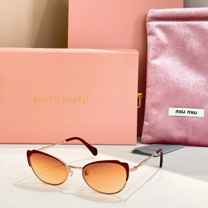 スーパーコピー ミュウミュウ サングラス
