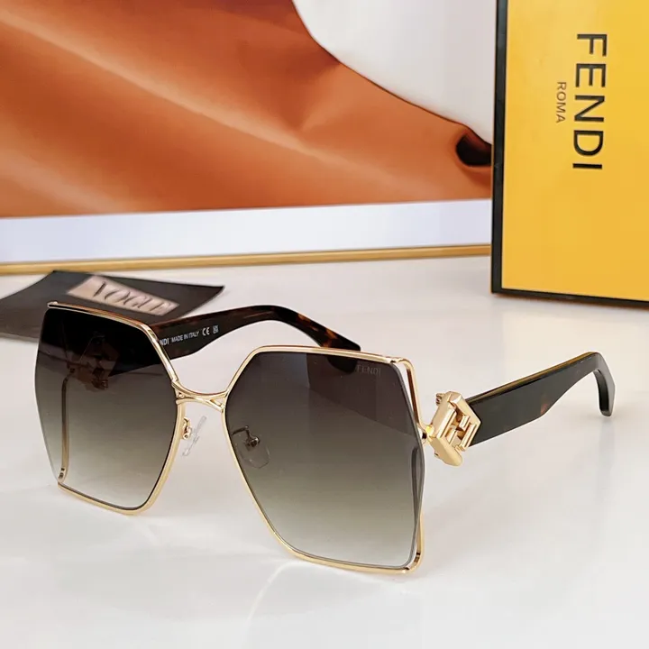 スーパーコピー フェンディ サングラス