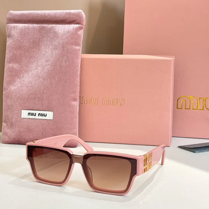 スーパーコピー ミュウミュウ サングラス