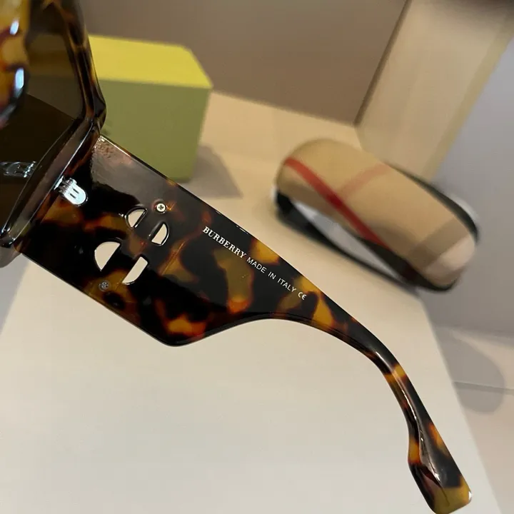 スーパーコピー バーバリー ス サングラス