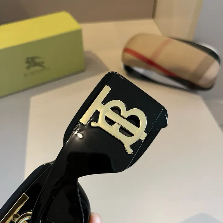 スーパーコピー バーバリー ス サングラス