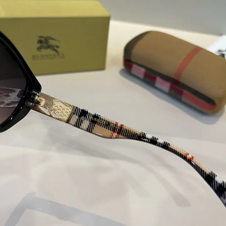 スーパーコピー バーバリー ス サングラス