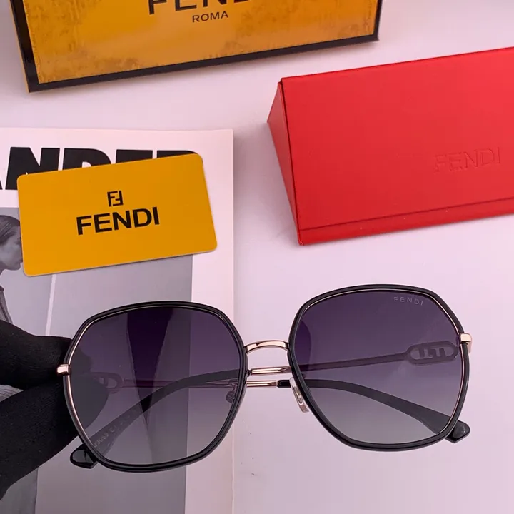 スーパーコピー フェンディ サングラス