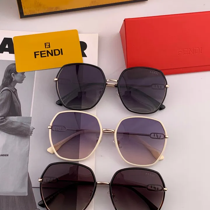 スーパーコピー フェンディ サングラス