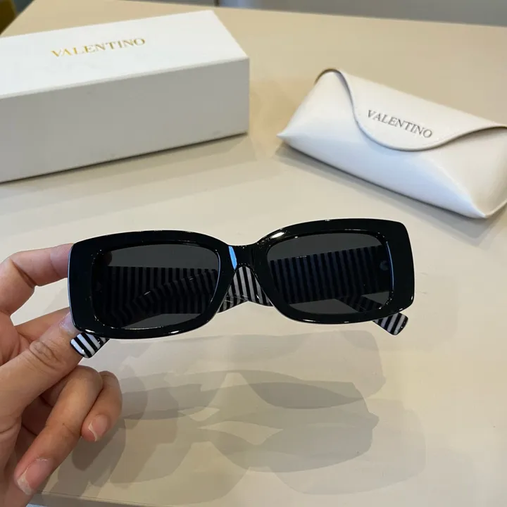 スーパーコピー ヴァレンティノ サングラス