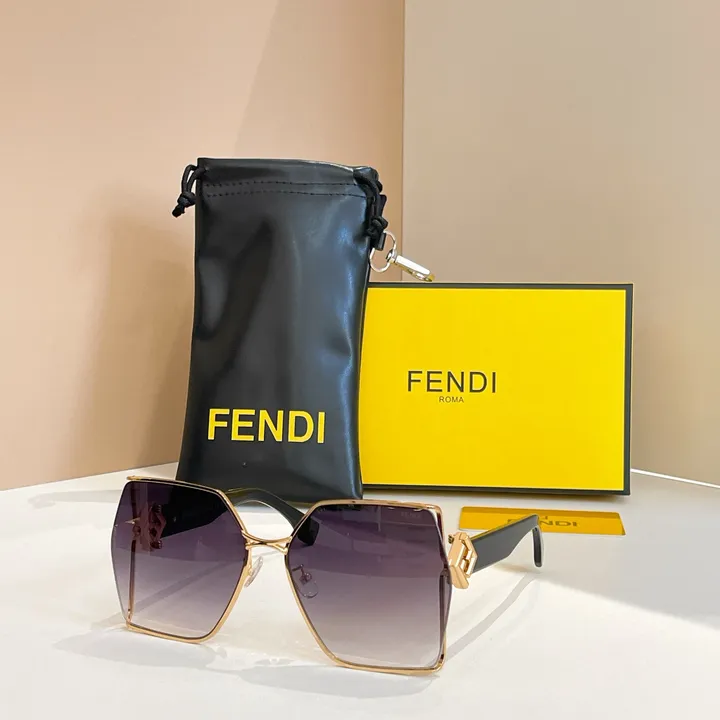 スーパーコピー ヴェルサーチ サングラス