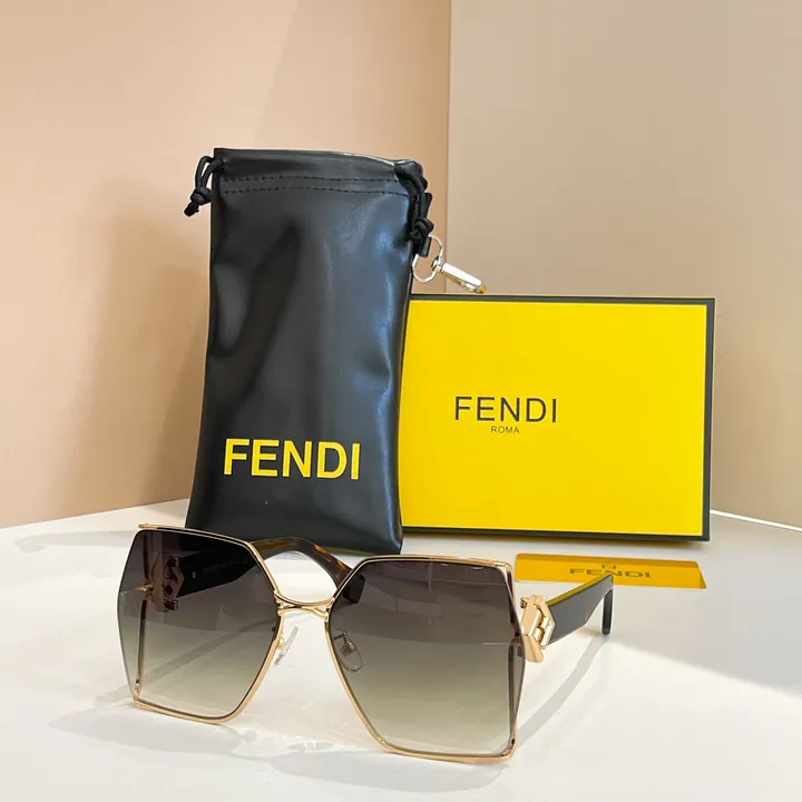 スーパーコピー ヴェルサーチ サングラス