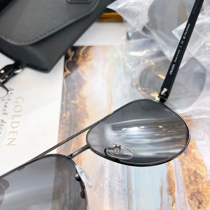 スーパーコピー プラダ サングラス