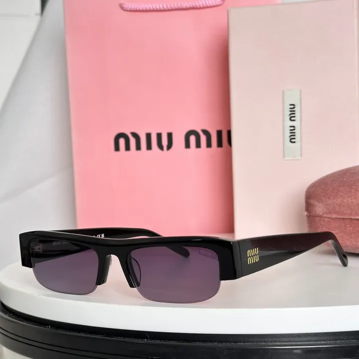 スーパーコピー ミュウミュウ サングラス