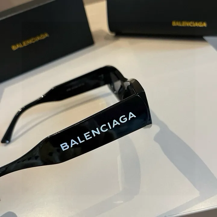 スーパーコピー バレンシアガ サングラス