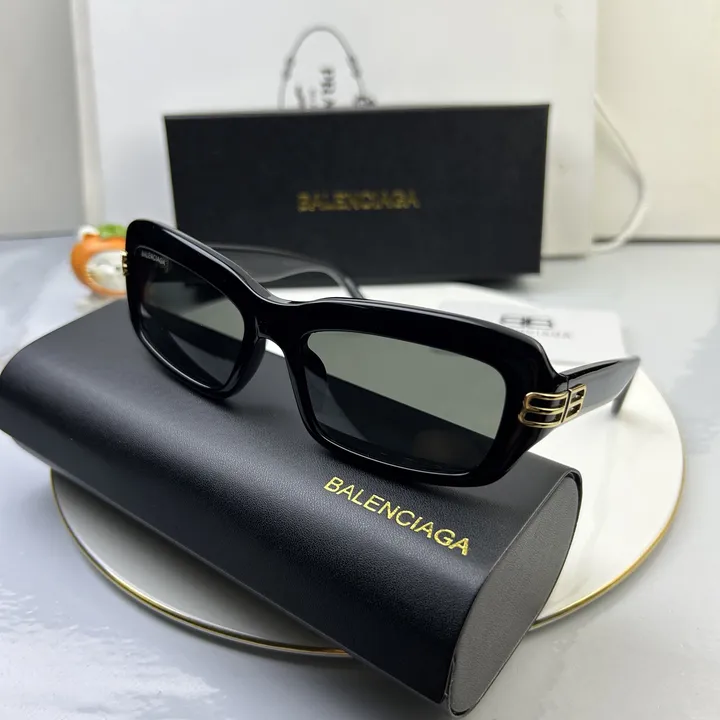 スーパーコピー バレンシアガ サングラス