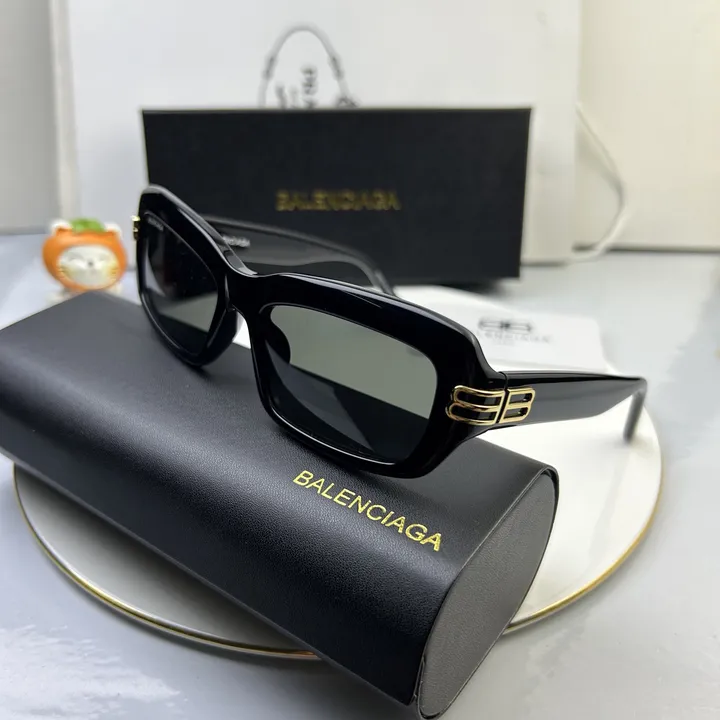 スーパーコピー バレンシアガ サングラス