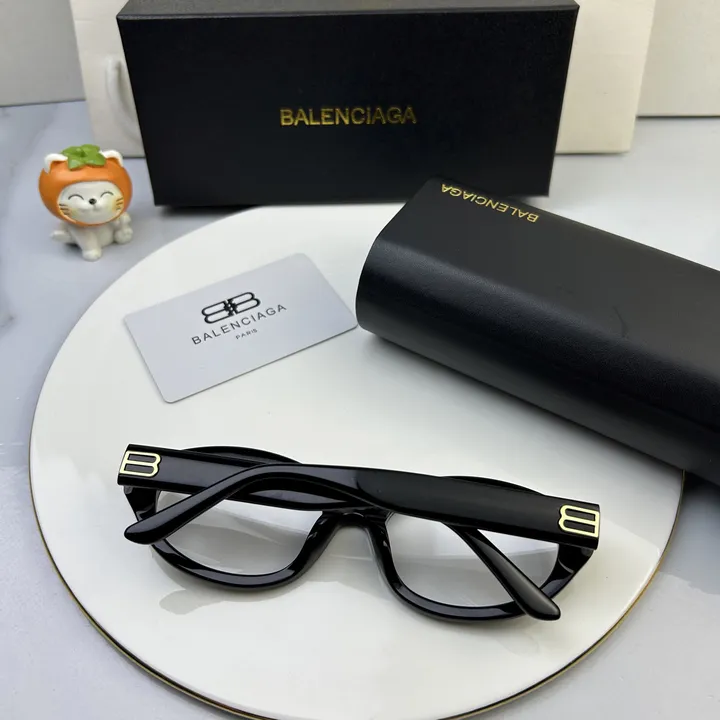 スーパーコピー バレンシアガ サングラス